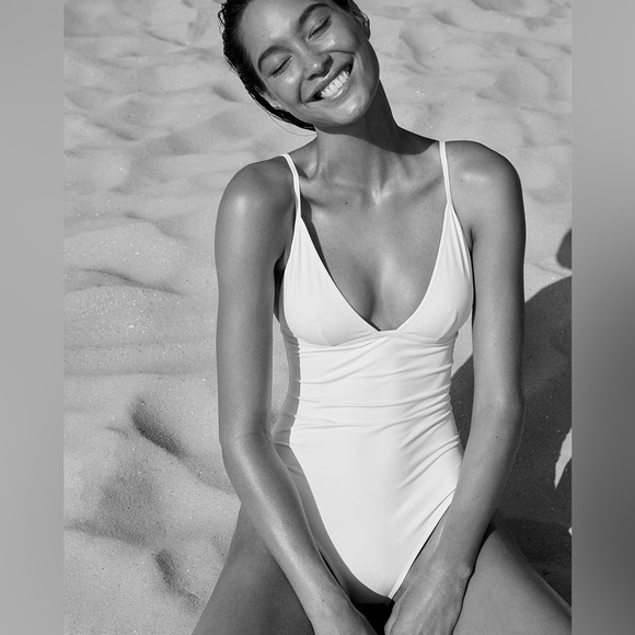 Scanlan Theodore Triangle One Piece in Navy - Picture 3 of 16